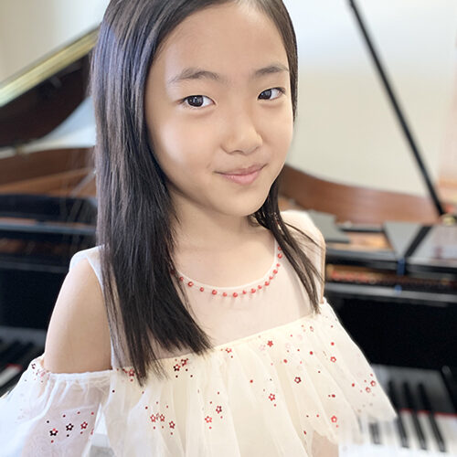 黒田夏那海さんが第1位　第45回全日本ジュニアクラシック音楽コンクールピアノ部門小学4年生の部