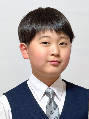 山形　悠真